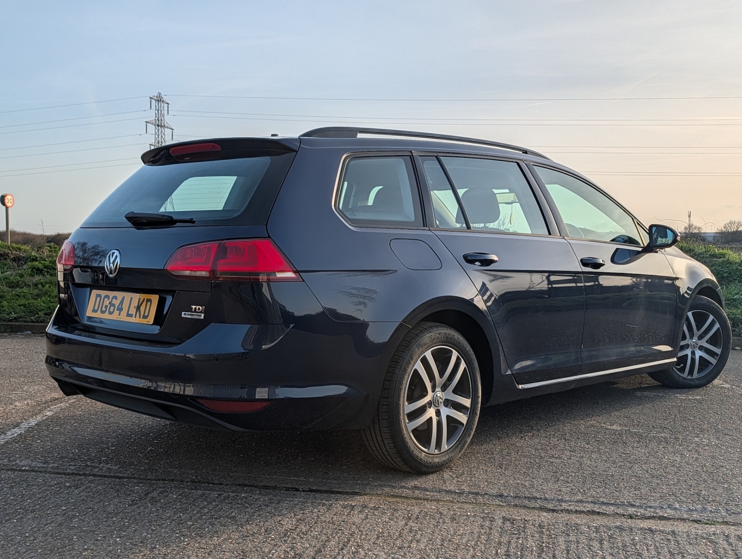 Used Volkswagen Golf 2014 for sale - 77643376: Photo 8