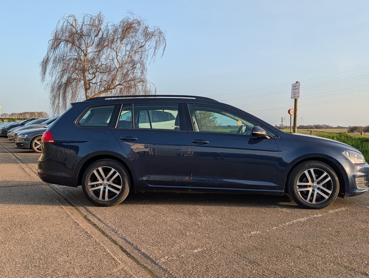 Used Volkswagen Golf 2014 for sale - 77643376: Photo 9