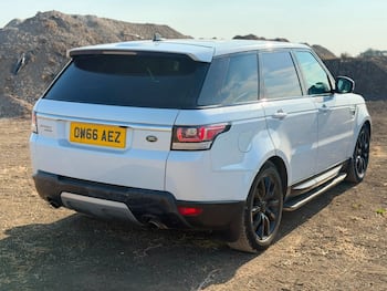 Used Land Rover Range Rover Sport 2017 for sale - 79628633: Photo