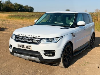 Used Land Rover Range Rover Sport 2017 for sale - 79628633: Photo