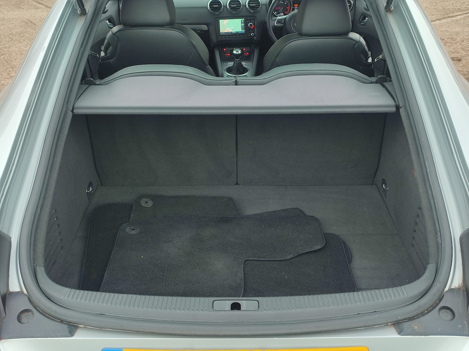 Used Audi TT 2010 for sale - 75996827: Photo 24