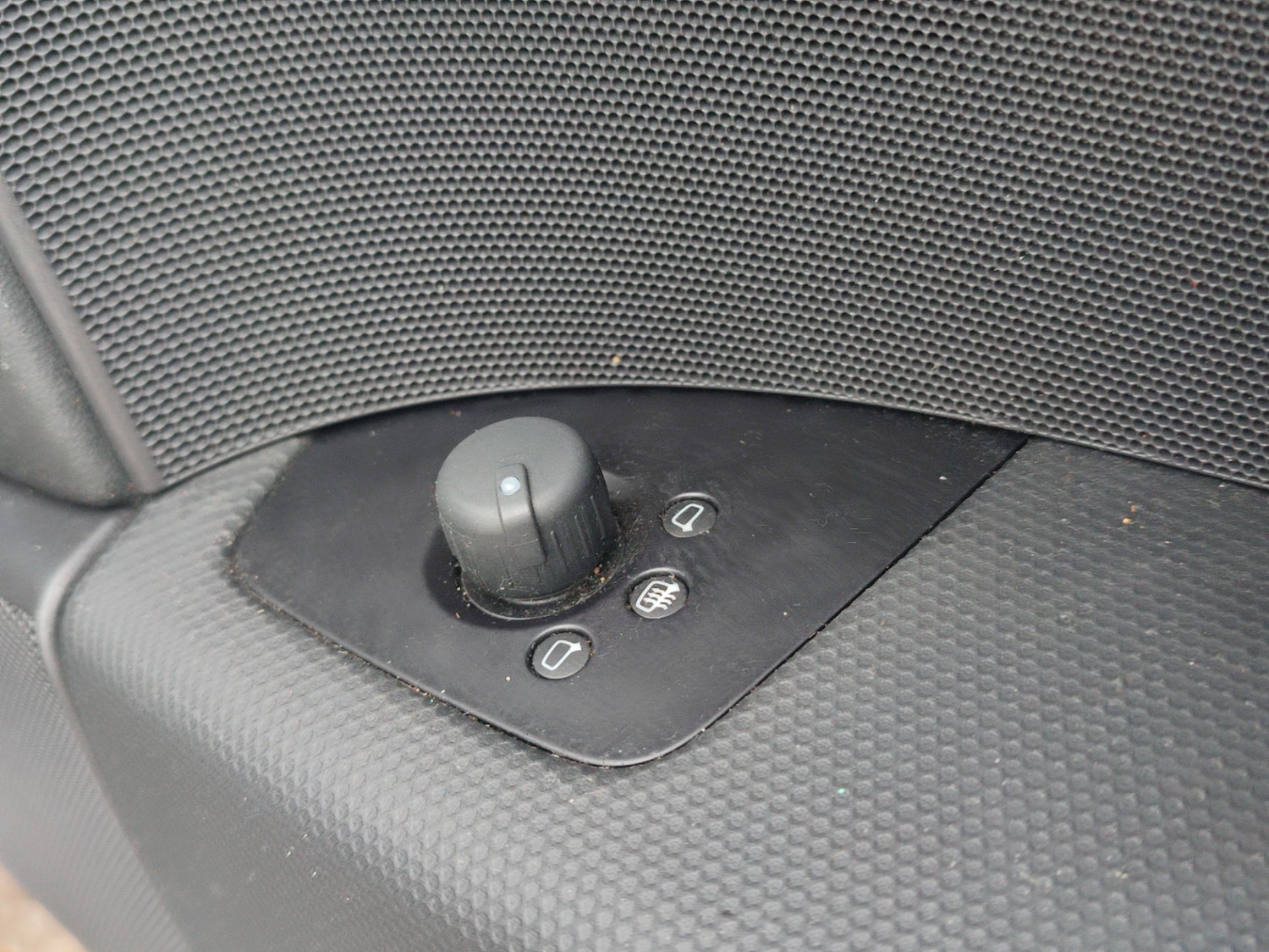Used Audi TT 2010 for sale - 75996827: Photo 30