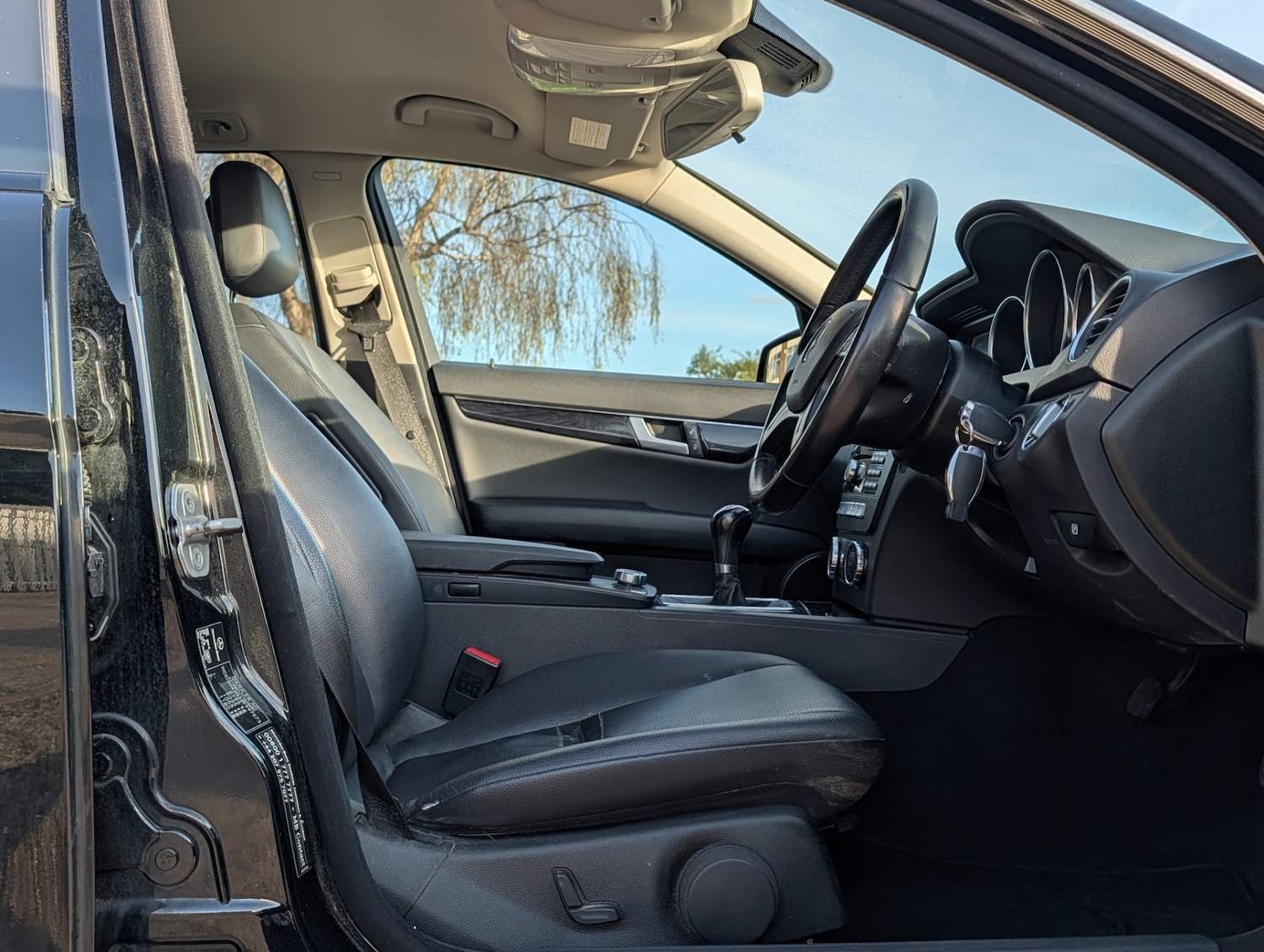 Used Mercedes-Benz C Class 2012 for sale - 78077957: Photo 10