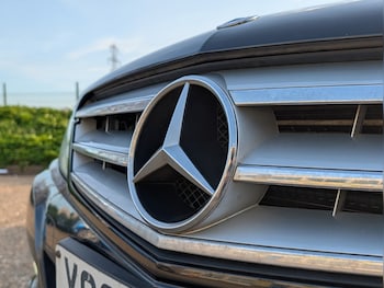 Used Mercedes-Benz C Class 2012 for sale - 78077957: Photo