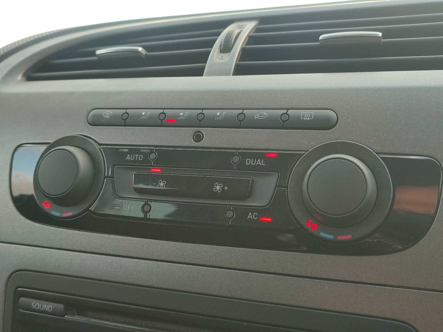 Used SEAT Leon 2010 for sale - 75968371: Photo 21