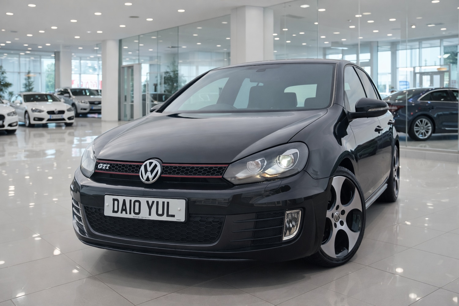 Used Volkswagen Golf 2010 for sale - 77530388: Photo 1