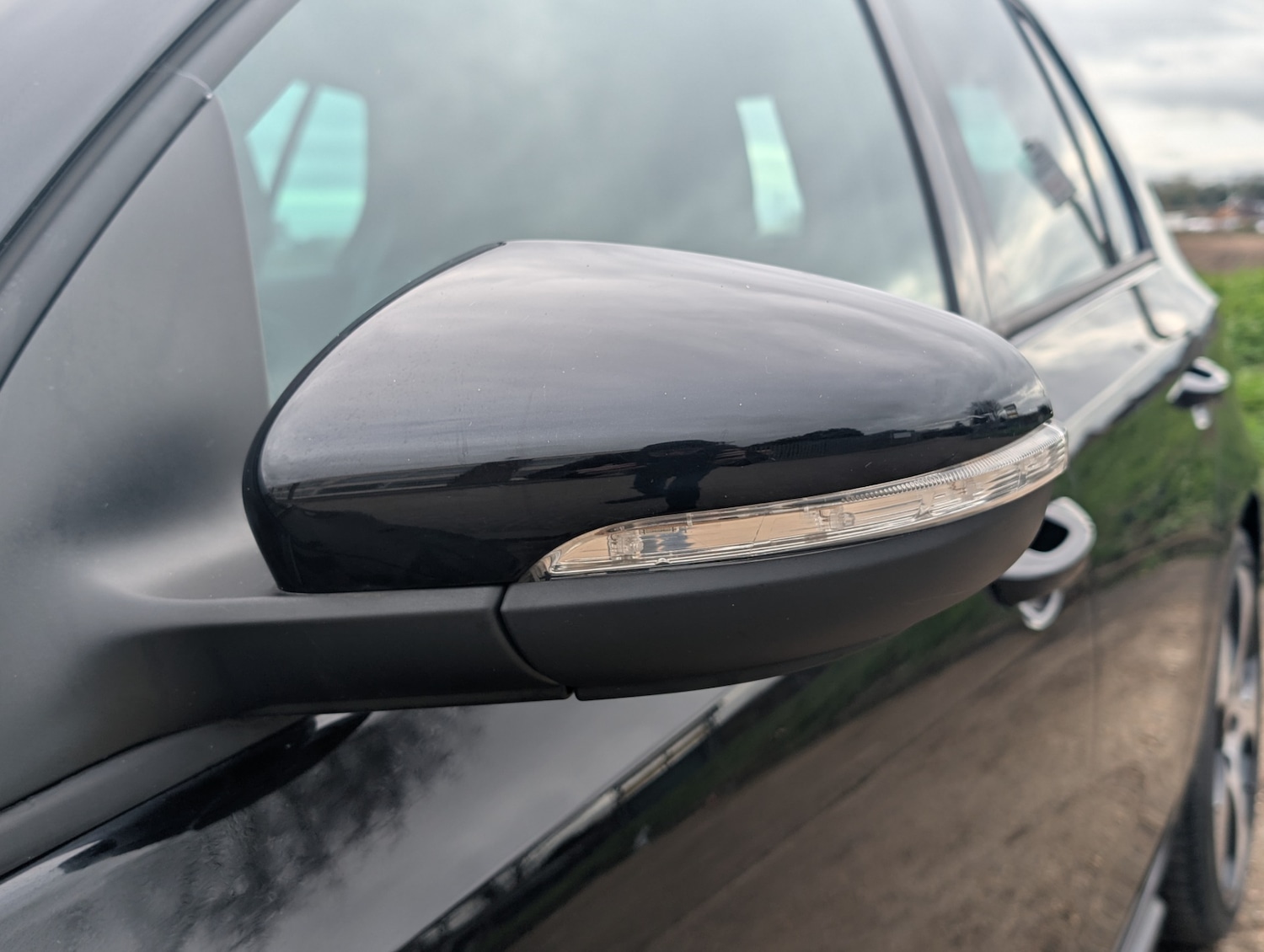 Used Volkswagen Golf 2010 for sale - 77530388: Photo 5