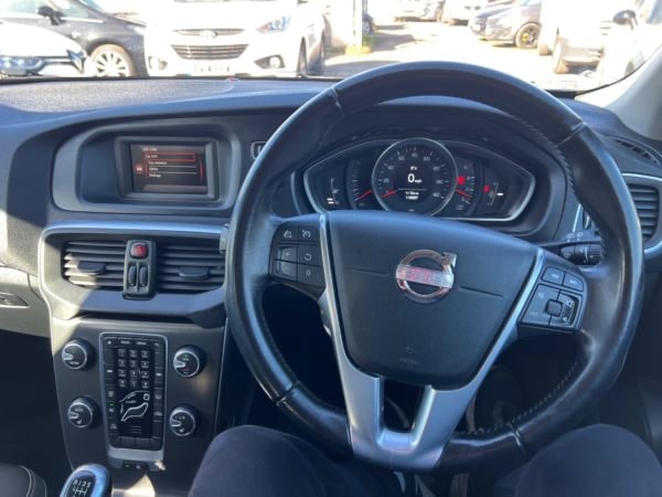 Used Volvo V40 2014 for sale - 75511124: Photo 6