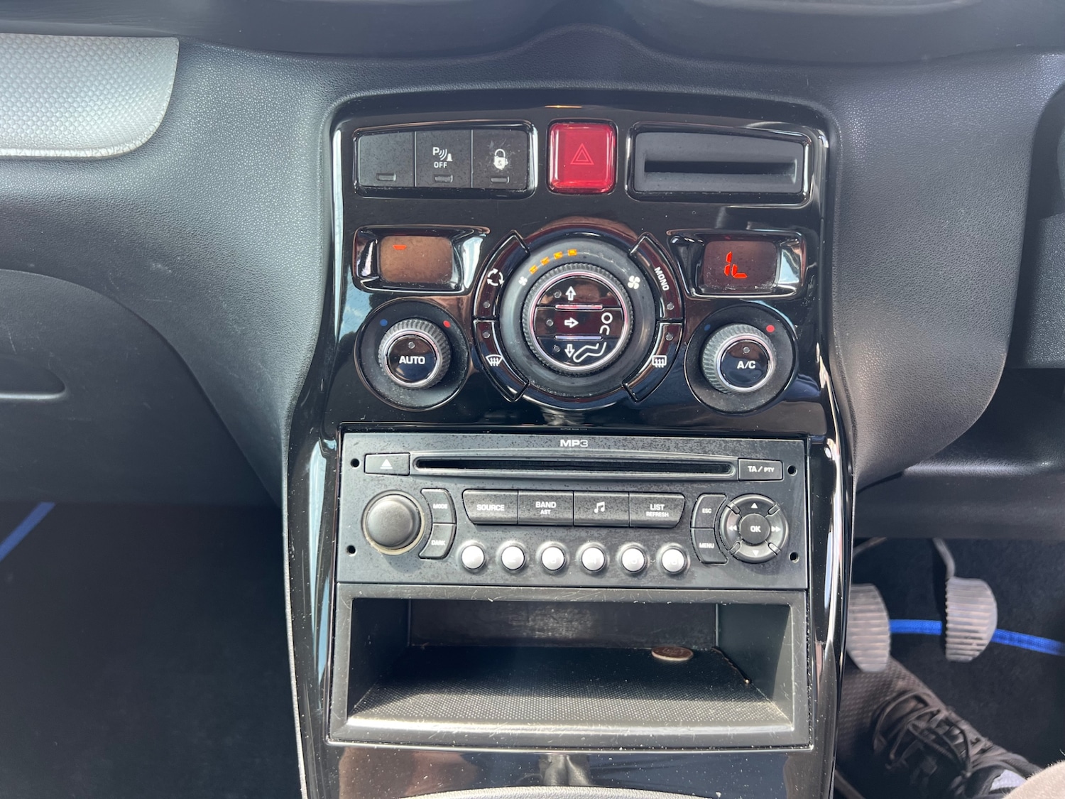 Vehicle 14
