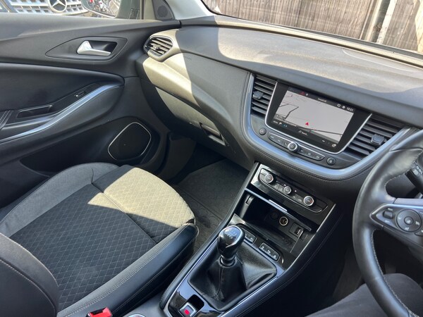 Used Vauxhall Grandland X 2018 for sale - 75303570: Photo 21
