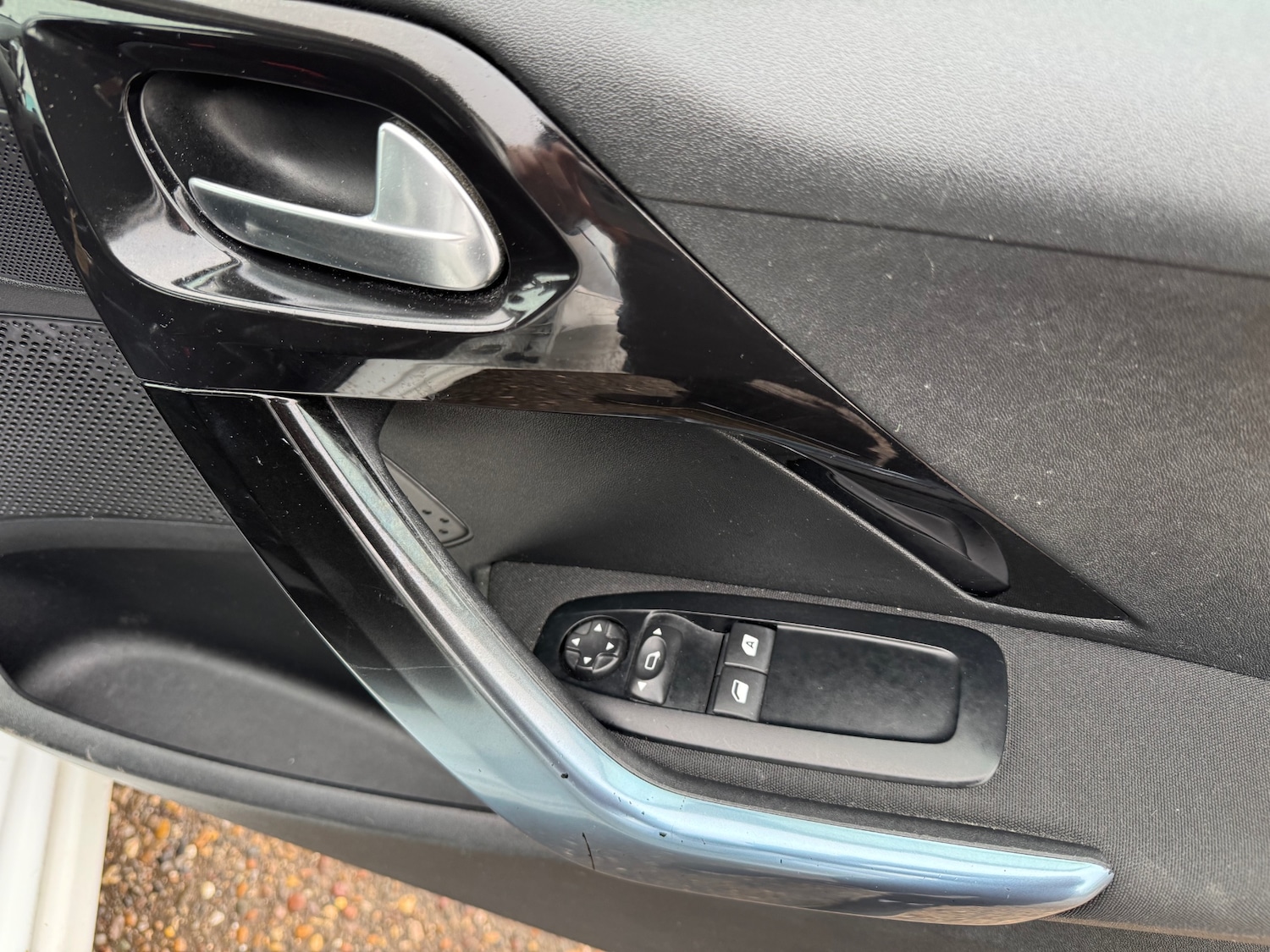 Used Peugeot 208 2013 for sale - 77541329: Photo 13