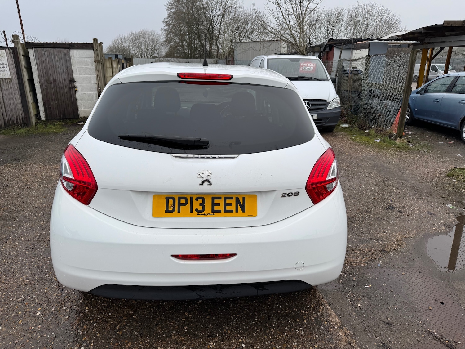 Used Peugeot 208 2013 for sale - 77541329: Photo 6