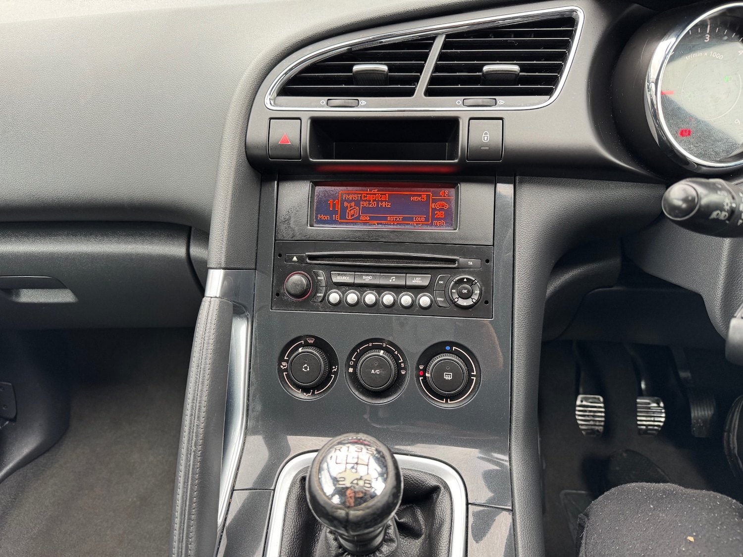 Used Peugeot 3008 2012 for sale - 77567537: Photo 14