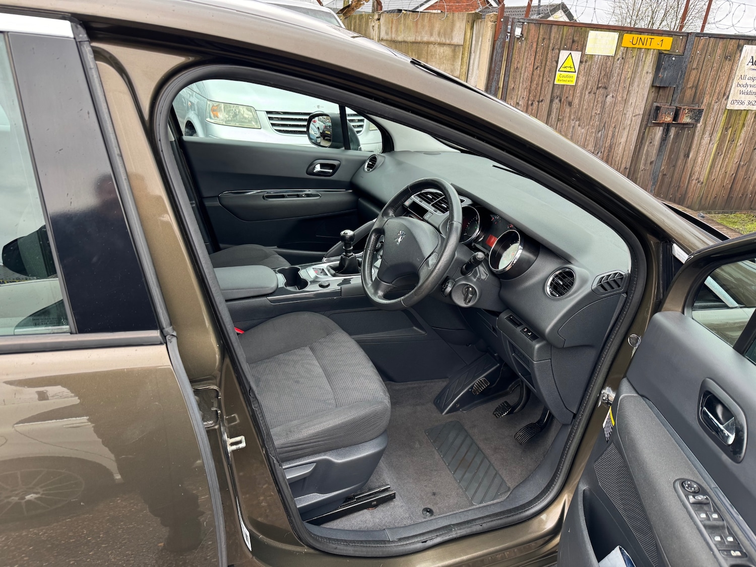 Used Peugeot 3008 2012 for sale - 77567537: Photo 7