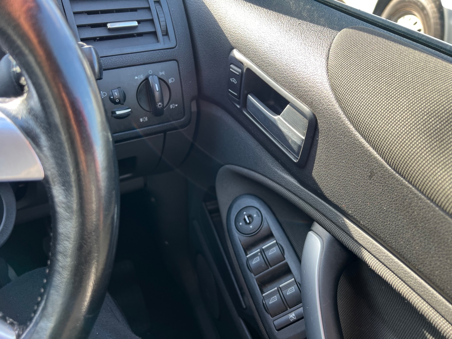 Used Ford Kuga 2012 for sale - 75983646: Photo 19