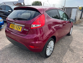 Used Ford Fiesta 2010 for sale - 75355017: Photo