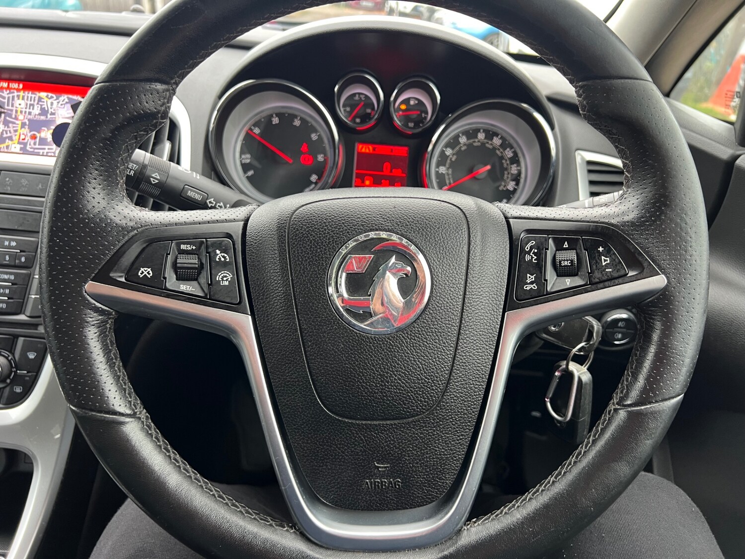 Used Vauxhall Astra 2015 for sale - 76264445: Photo 15