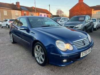 Used Mercedes-Benz C-Class 2005 for sale - 74275741: Photo