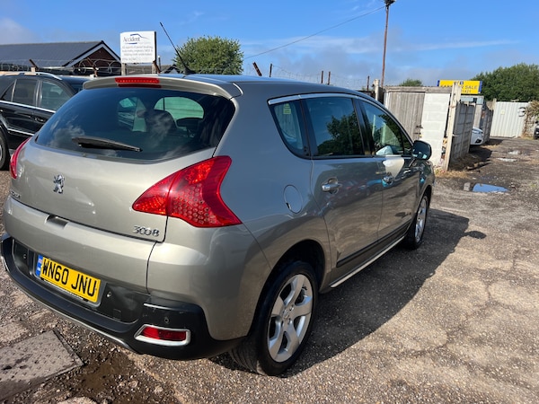 Used Peugeot 3008 2010 for sale - 75303281: Photo 3