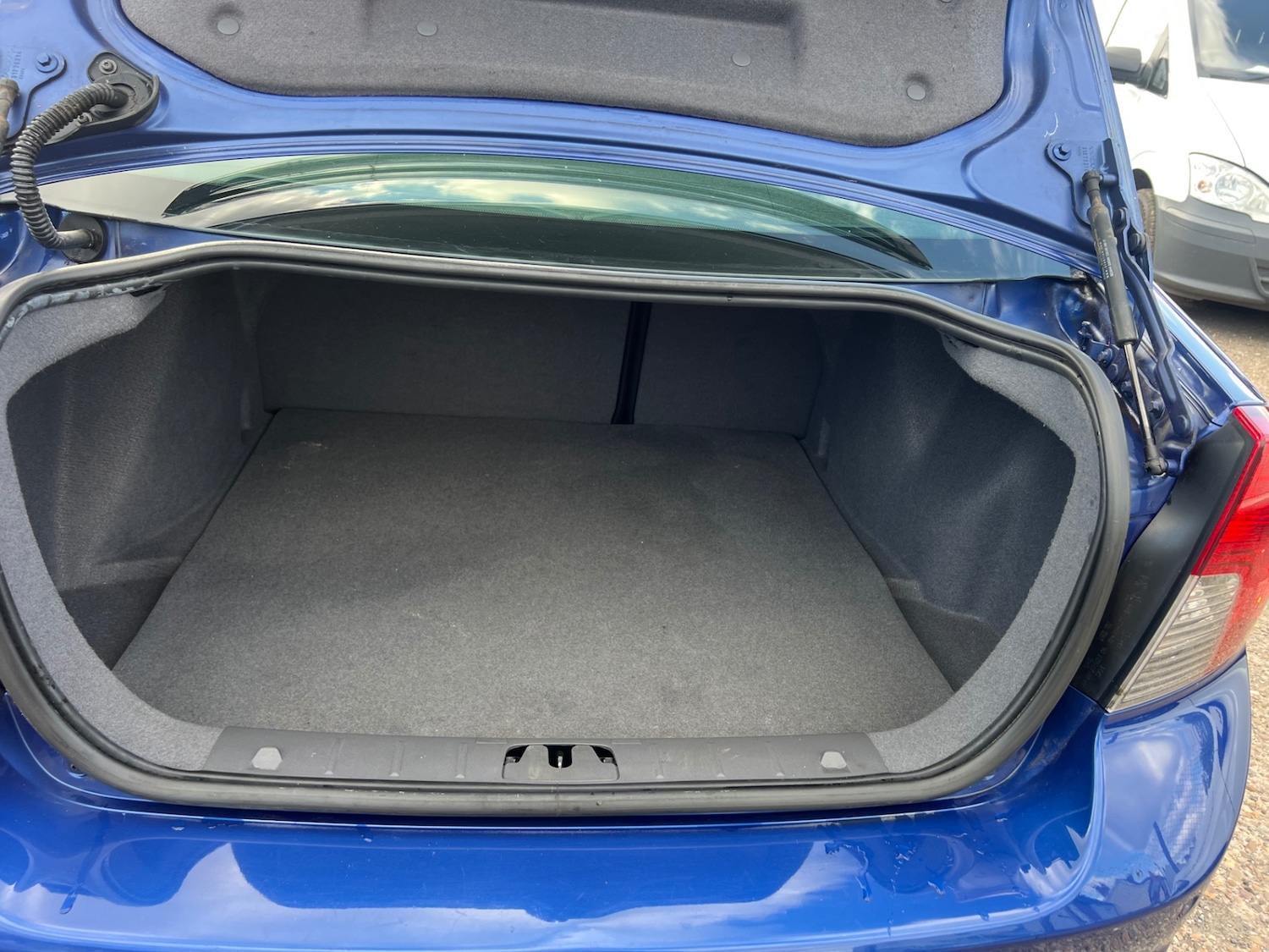 Used Volvo S40 2009 for sale - 76192136: Photo 13