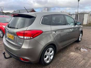 Used Kia Carens 2015 for sale - 75228540: Photo