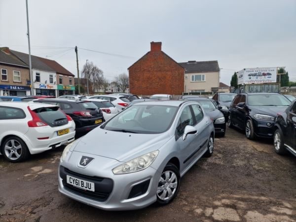 Used Peugeot 308 2011 for sale - 75228473: Photo 2