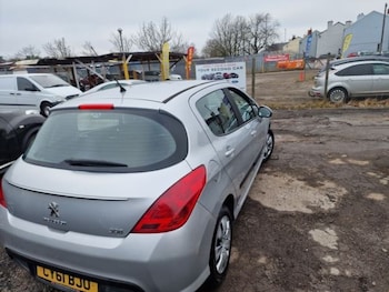 Used Peugeot 308 2011 for sale - 75228473: Photo