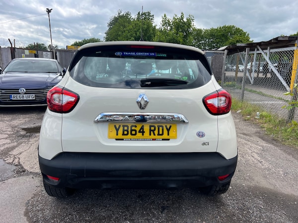 Used Renault Captur 2014 for sale - 74796783: Photo 10