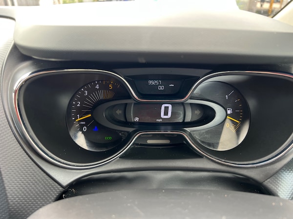 Used Renault Captur 2014 for sale - 74796783: Photo 6