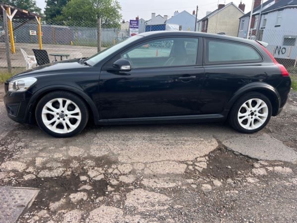Used Volvo C30 2010 for sale - 75511219: Photo 11