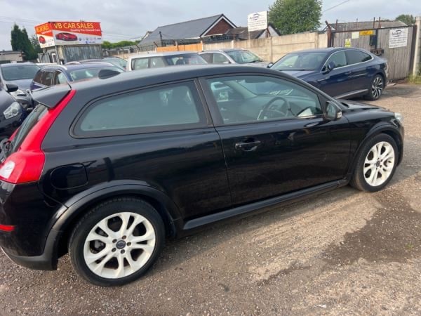 Used Volvo C30 2010 for sale - 75511219: Photo 12