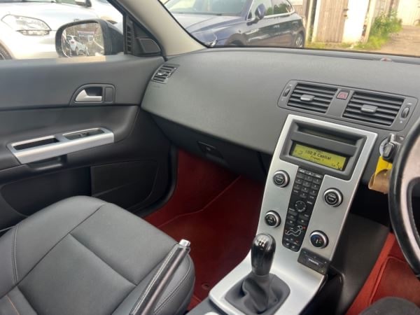 Used Volvo C30 2010 for sale - 75511219: Photo 5