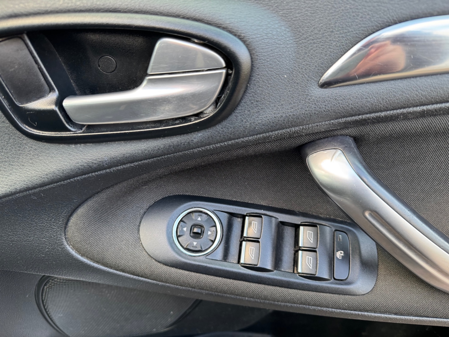 Used Ford S-Max 2012 for sale - 77350078: Photo 12