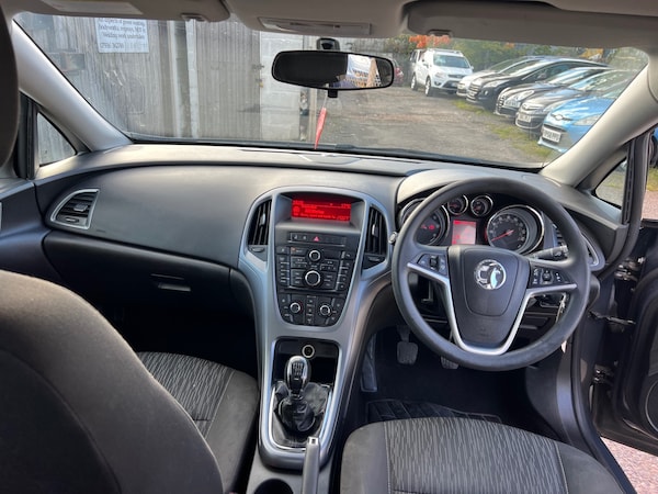 Used Vauxhall Astra 2013 for sale - 76192127: Photo 11
