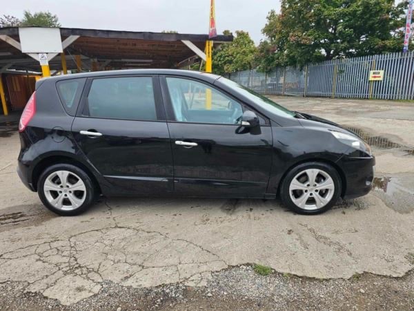 Used Renault Scenic 2011 for sale - 75228325: Photo 11