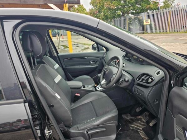 Used Renault Scenic 2011 for sale - 75228325: Photo 6