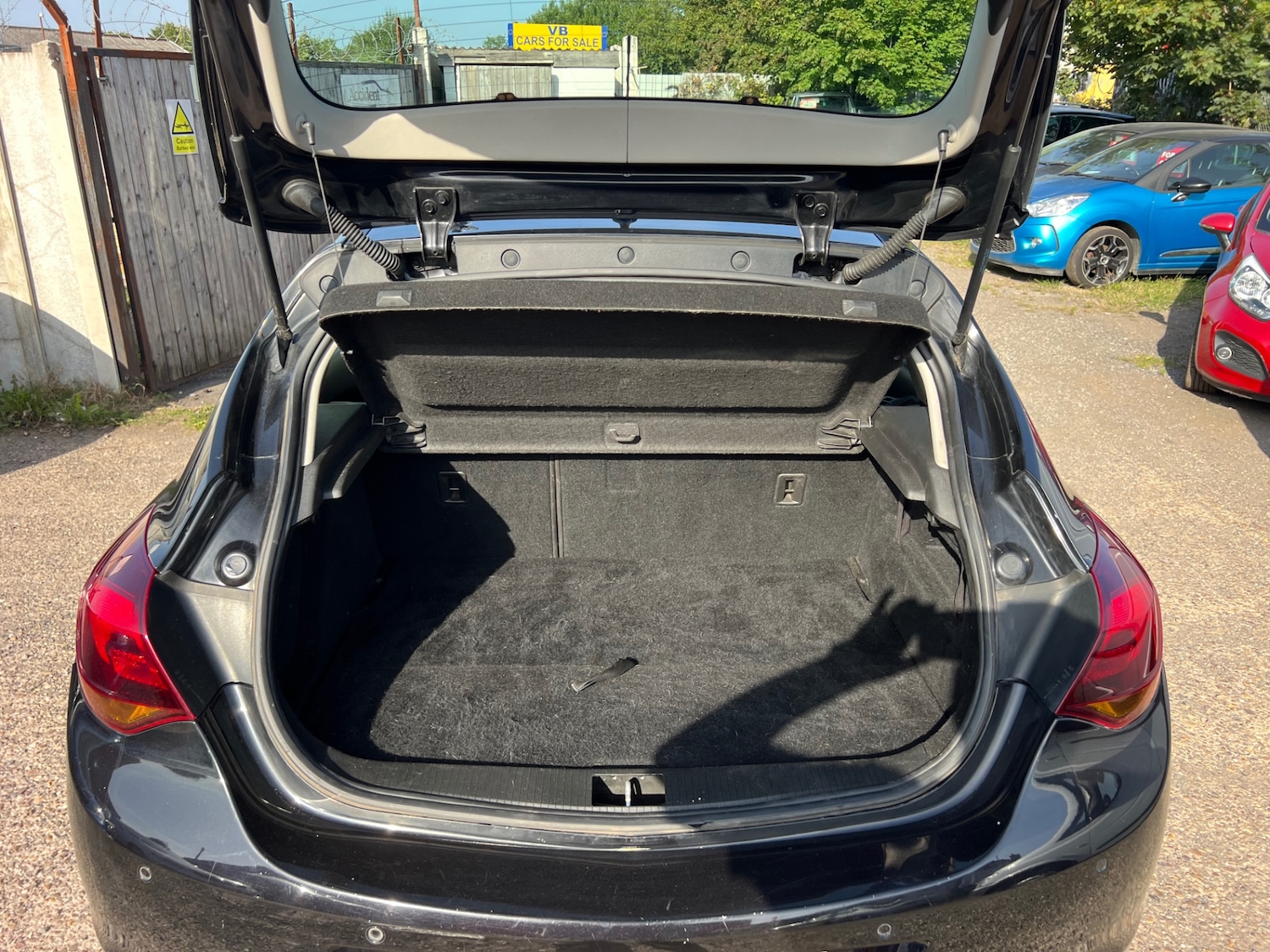 Vehicle 14