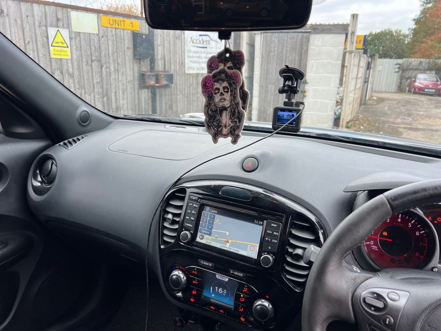 Used Nissan Juke 2013 for sale - 76391231: Photo 13