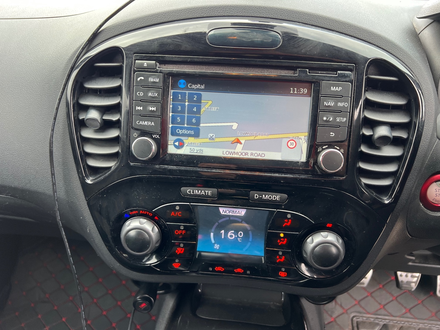 Used Nissan Juke 2013 for sale - 76391231: Photo 9