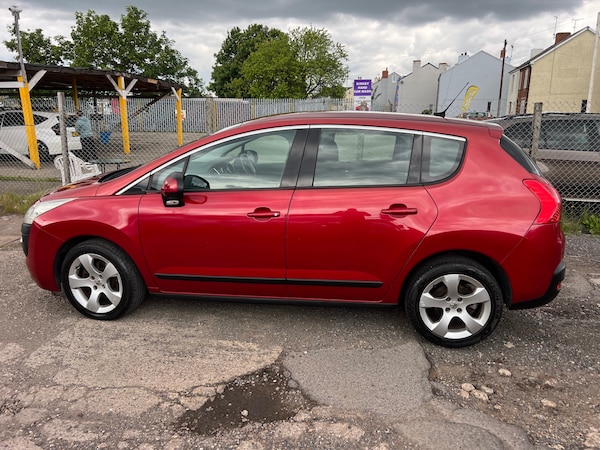 Used Peugeot 3008 2010 for sale - 74882925: Photo 11
