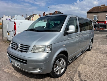 Used Volkswagen Transporter Shuttle 2008 for sale - 75557350: Photo