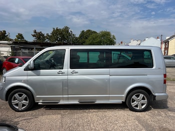 Used Volkswagen Transporter Shuttle 2008 for sale - 75557350: Photo