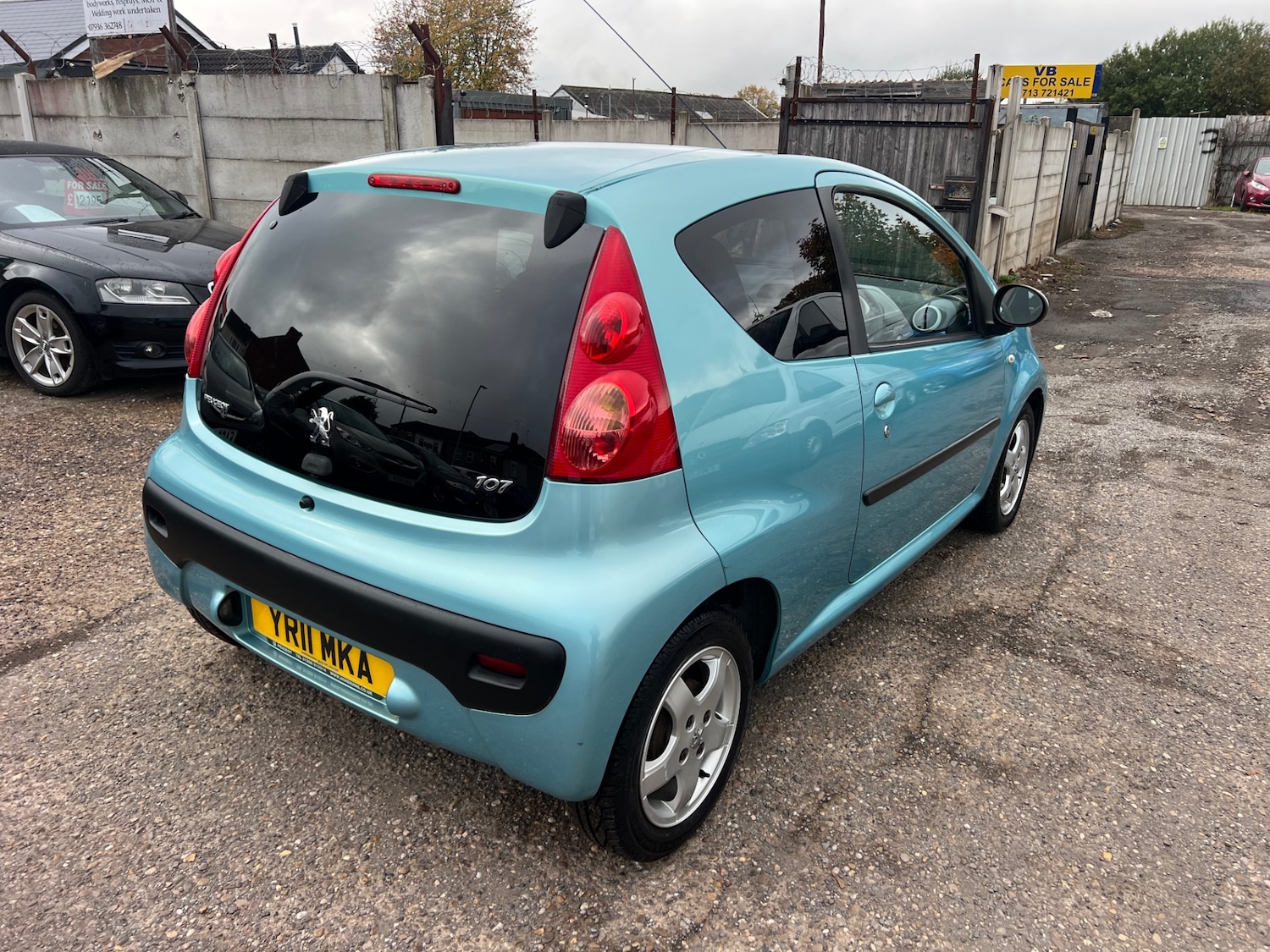 Used Peugeot 107 2011 for sale - 76252777: Photo 3