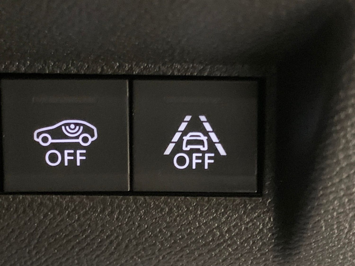 Used Peugeot 2008 2022 for sale - 76668644: Photo 21