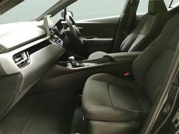Used Toyota C-HR 2023 for sale - 79752380: Photo