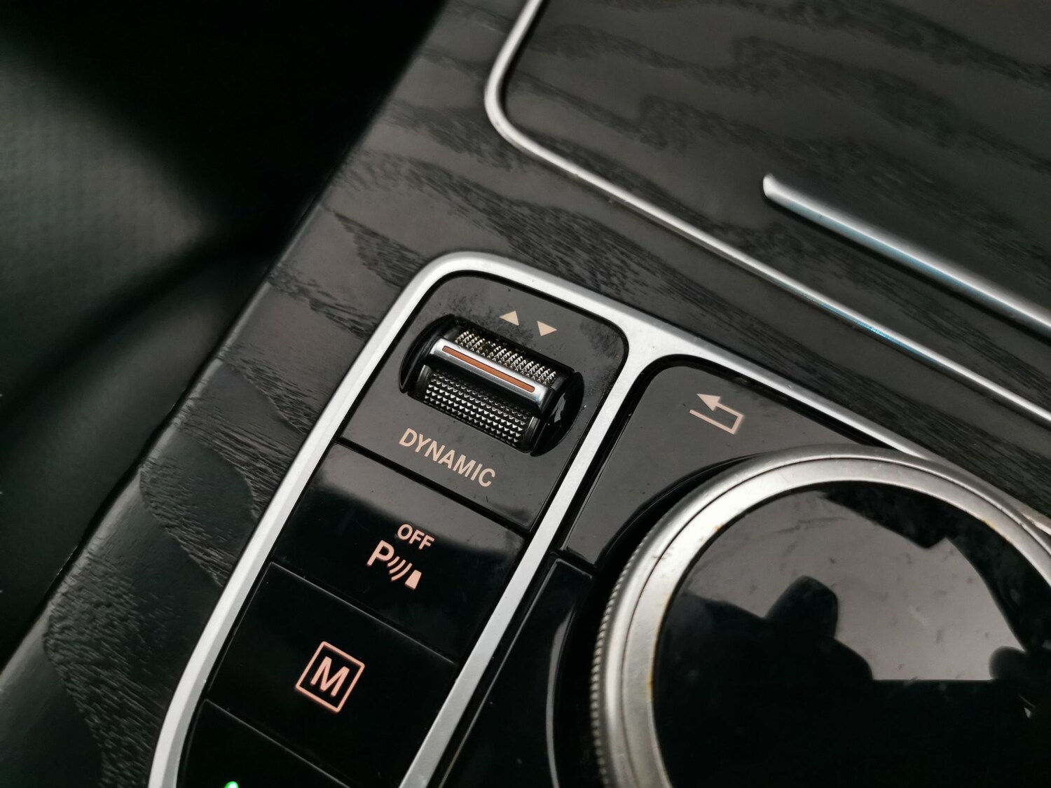 Used Mercedes-Benz GLC for sale - 77980670: Photo 21