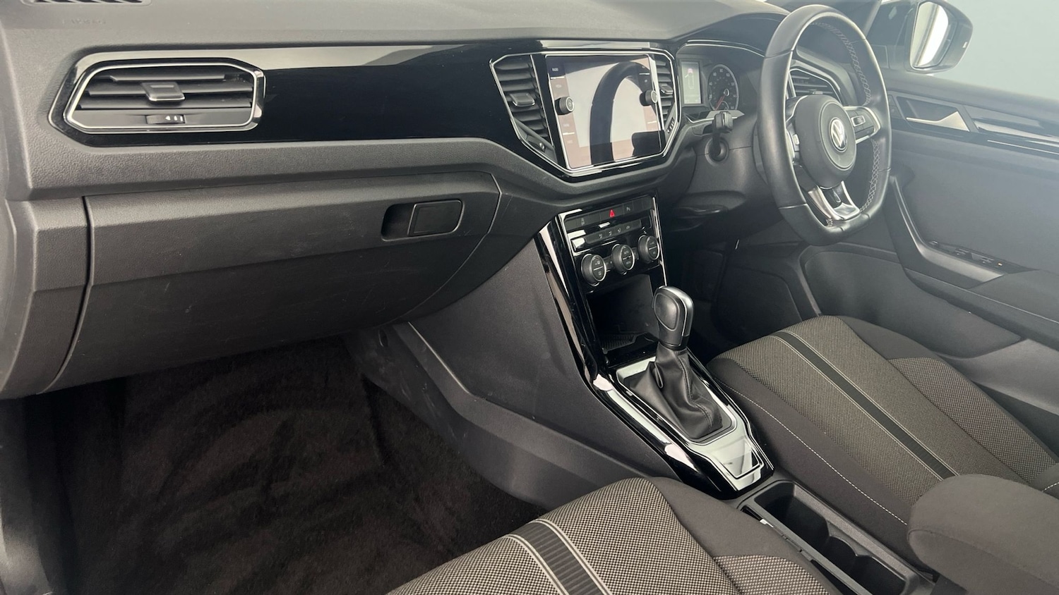 Used Volkswagen T-Roc 2021 for sale - 76128742: Photo 13