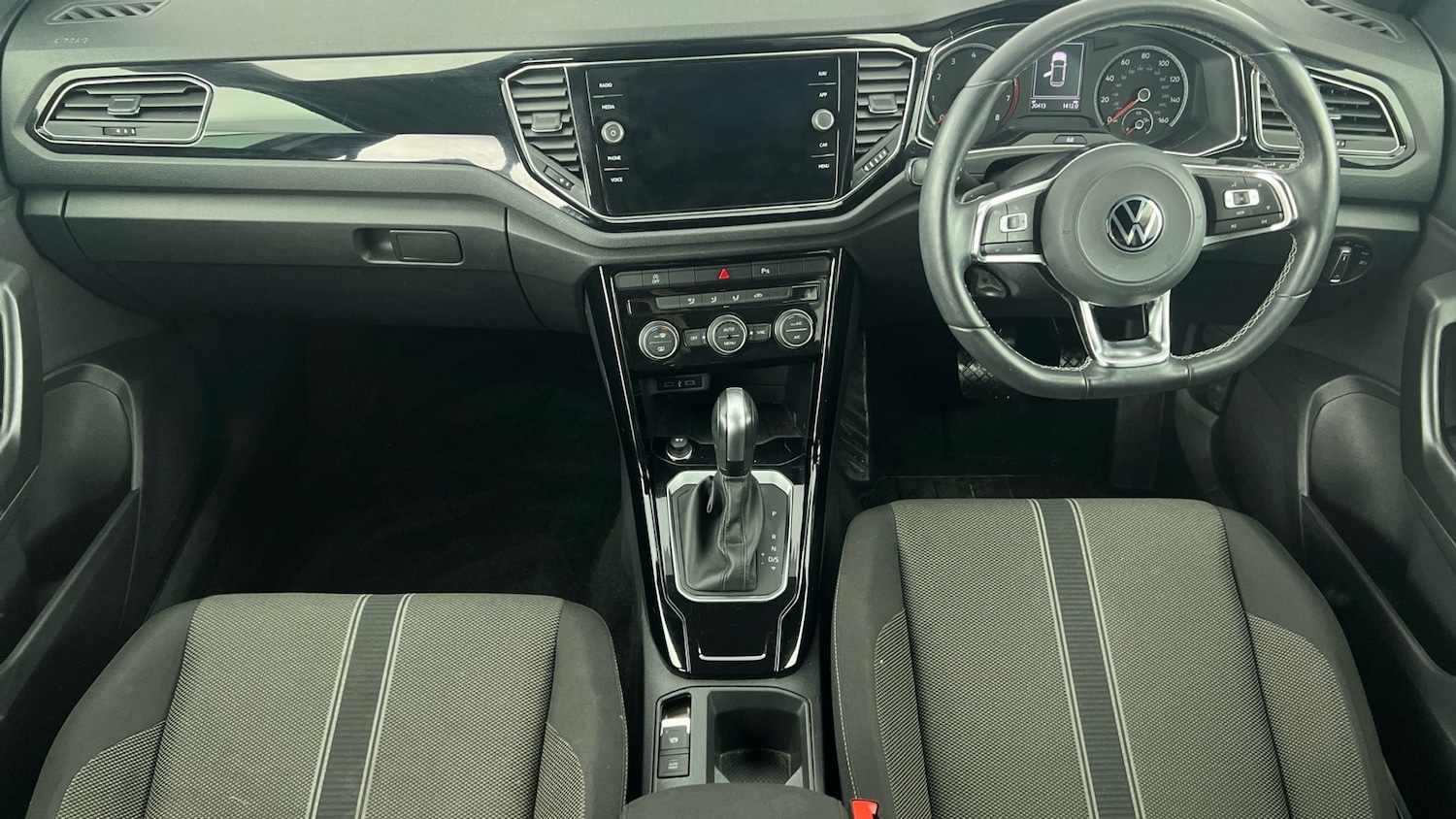 Used Volkswagen T-Roc 2021 for sale - 76128742: Photo 14