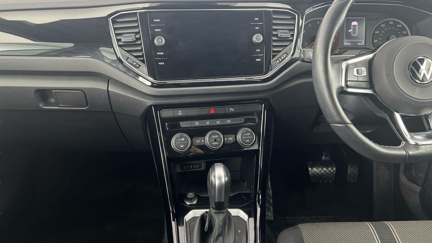 Used Volkswagen T-Roc 2021 for sale - 76128742: Photo 15