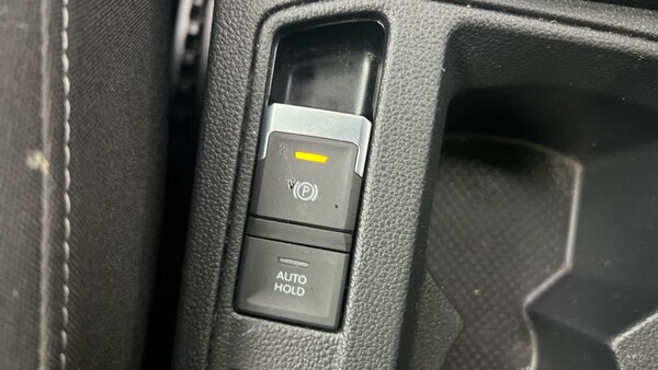 Used Volkswagen T-Roc 2021 for sale - 76128742: Photo 34